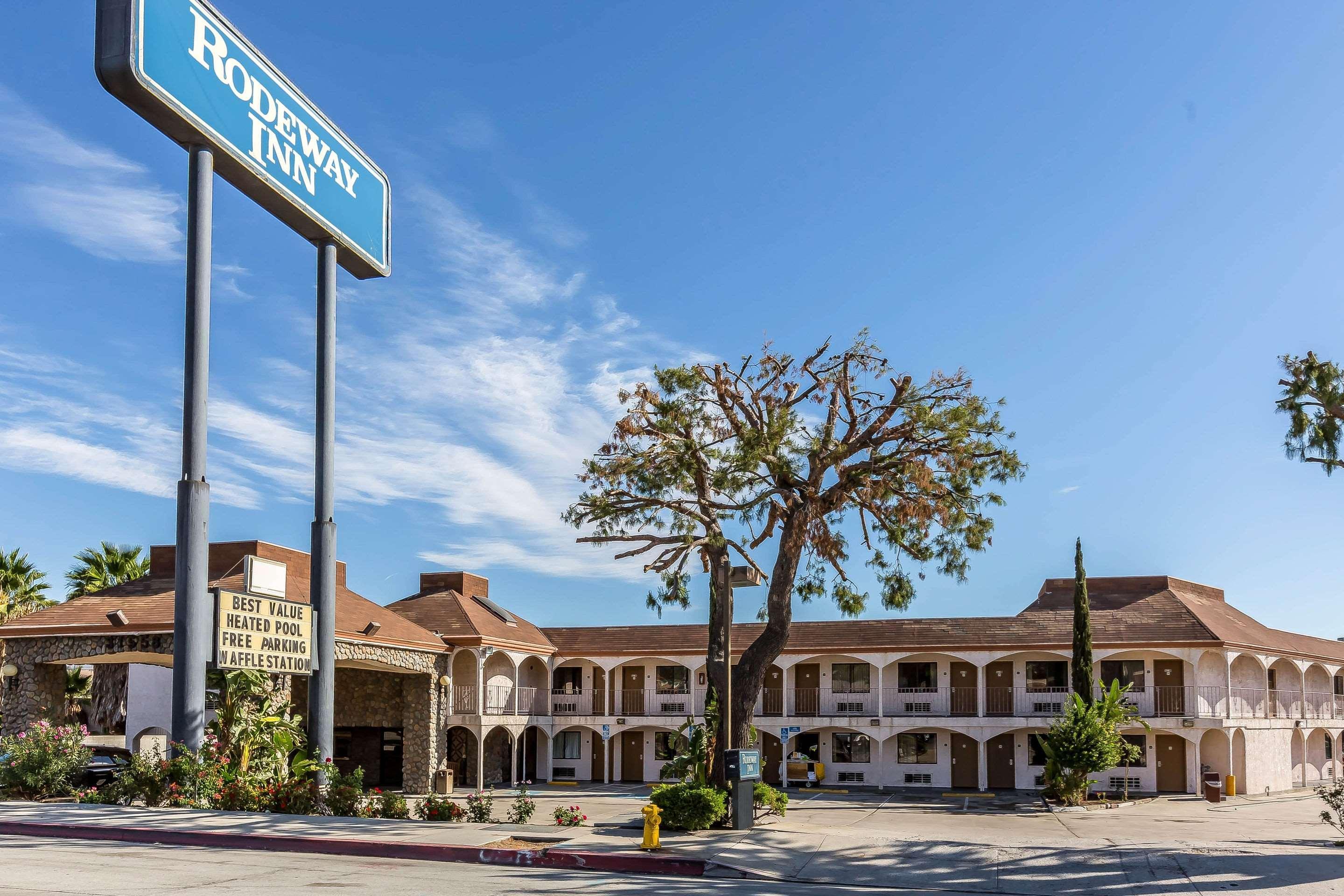 Rodeway Inn Magic Mountain Area Castaic Dış mekan fotoğraf